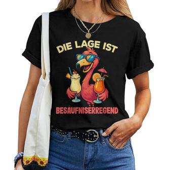 Die Lage Ist Besäufniserregend Lustiges Flamingo Party T-shirt Frauen - Geschenkecke