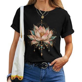 Fleur De Lotus Bohèmeintageieilli Pour T-shirt femme - Cadeauxyz
