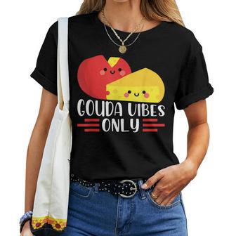 Fromage Gouda Maison Amie Kitsch T-shirt femme - Cadeauxyz