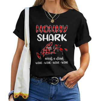 Mommy Shark Christmas Ideas For Mom Women T-shirt | Seseable UK