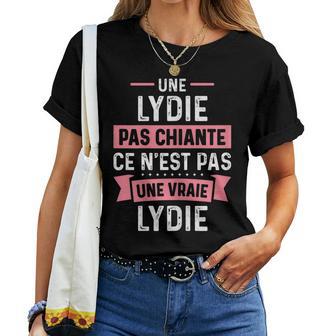 Phrase Drôle Personnalisée Humour Pour Chiante Lydie T-shirt femme - Cadeauxyz