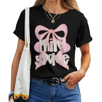 Preppy Third Grade Teacher 3Rd Grade Floral Coquette Bow Women T-shirt | Seseable UK