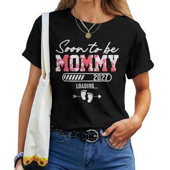Pronto To Be Mommy 2027 Cargando Madre Embarazada Madre Camiseta de mujer - Regaloses
