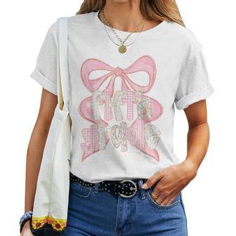 Preppy Fifth Grade Teacher 5Th Grade Floral Coquette Bow Women T-shirt | Seseable UK