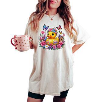 黄色いアヒルのイースター蝶の花のシー レディースオーバーサイズコンフォートTシャツ - Kawaiitshirt