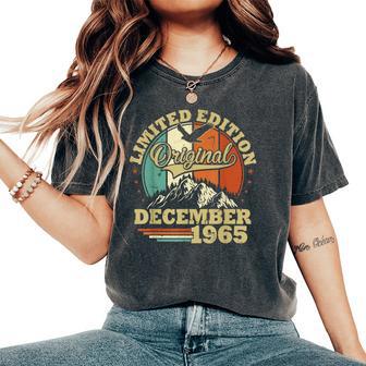 Anniversaire 60 Ansintage Décembre 1965 Hommes Et S T-shirt oversize confortable pour femme - Cadeauxyz