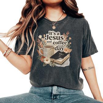 Jesus And Coffee Kinda Day Christian Bible Verse Retro Women's Oversized Comfort T-Shirt | Seseable UK