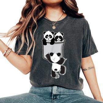 Panda Amore Degli Animali Panda Nella Tascaul Petto T-shirt comoda oversize da donna - Novitaregali