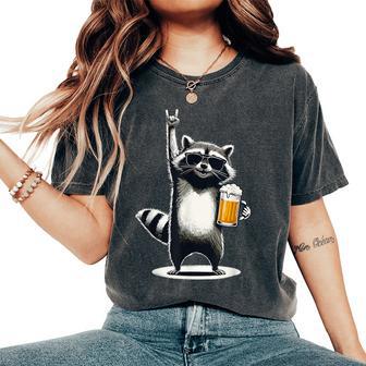 Raccoon Rock On Beer Bar Pub Crawl Bebiendo Cerveza Divertida Camiseta extragrande cómoda para mujer - Regaloses