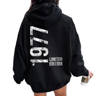 49 Cumpleaños Hombre 49 Años 1977 Regalo De Cumpleaños In Mangas Women Oversized Hoodie Back Print - Regaloses