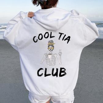 Cool Tia Club Cool Awesome Tia Esqueleto Desordenado Moño Café Cuello Women Oversized Hoodie Back Print - Regaloses