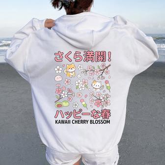 Kawaiiakura Animaux Happypring Fleurs De Cerisier Japonais Sweat à capuche oversize pour femme avec imprimé dans le dos - Cadeauxyz