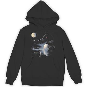 Loon Howling To The Moon 90S Animal Meme Loon Bird Lover Hoodie - Thegiftio UK