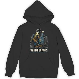 Waiting On Parts Welder Skeleton Humor Welding Men Hoodie - Thegiftio UK