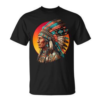 Coiffe Indienne À Plumes Pour Chef Indien T-Shirt - Cadeauxyz