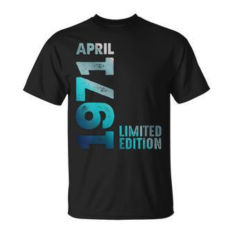 Edición Limitada Abril 1971 Cumpleaños Cuello Camiseta unisex - Regaloses