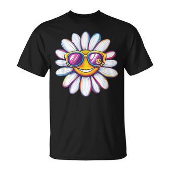 Fleur D'été Avec Des Nuances Audacieuses Pour Les Amateurs De Marguerites T-Shirt - Cadeauxyz