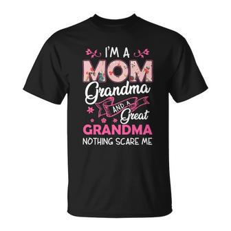 Mom Grandma Great Grandma Nothing Scare Me Christmas Ideas For Mom T-Shirt | Seseable UK
