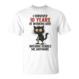 10 Años De Aniversario De Trabajoobreviví 10 Años De Trabajo Camiseta unisex - Regaloses
