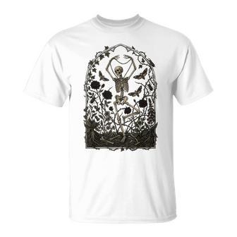 Squelette De Danse Gothiqueintage Avec Papillons De Nuit Roses Etcarabées T-Shirt - Cadeauxyz