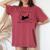 Life Is Better With Books Cats And Coffee レディースオーバーサイズコンフォートTシャツ Crimson Life Is Better With Books Cats And Coffee レディースオーバーサイズコンフォートTシャツ Crimson