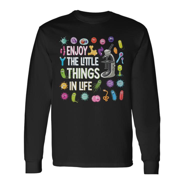 Profitez Des Petites Choses De Laie En Microbiologie Amusante T-shirt à manches longues