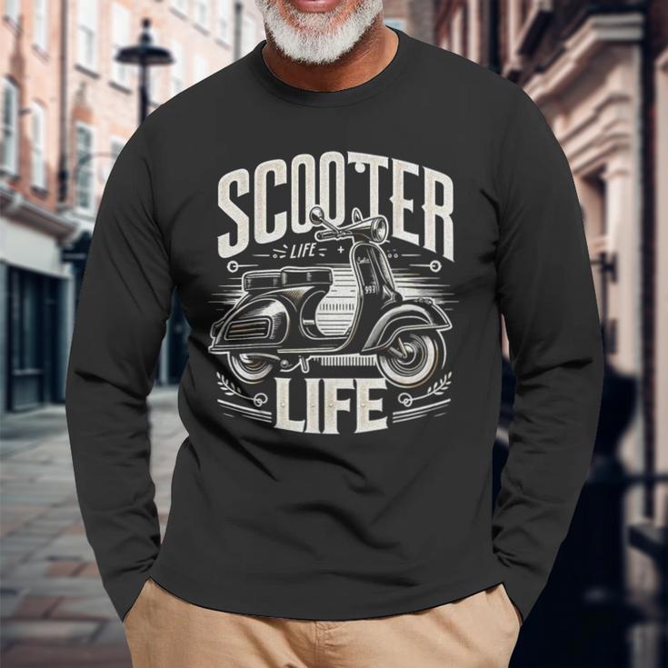 Vintagecooter Life Classic Cyclomoteurélo De Routecoot Italien T-shirt à manches longues Cadeaux pour les vieillards