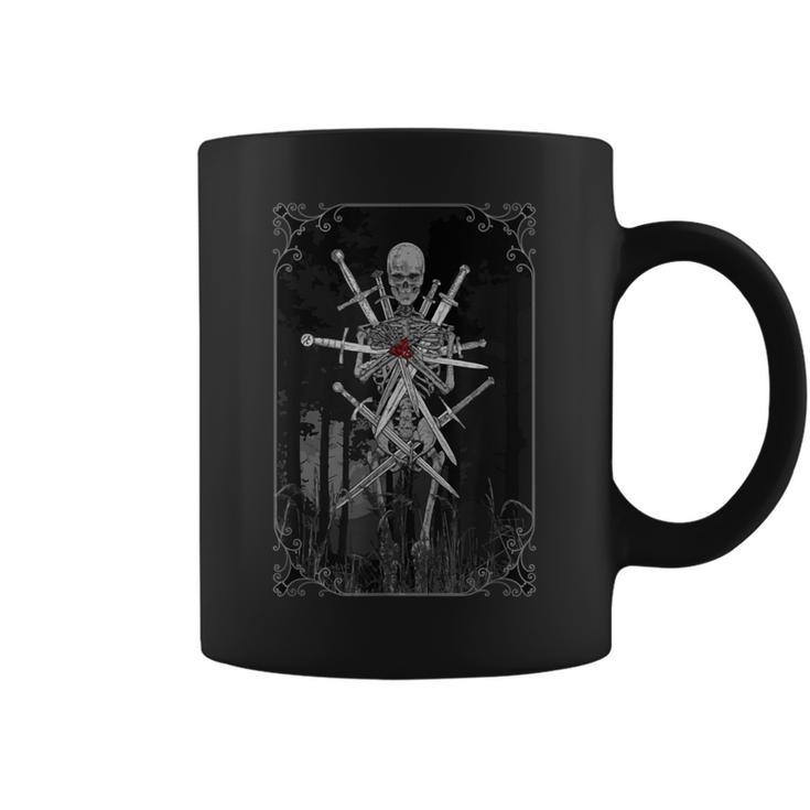 Ocho De Espadas Esqueleto Arte Oscuro Taza de café