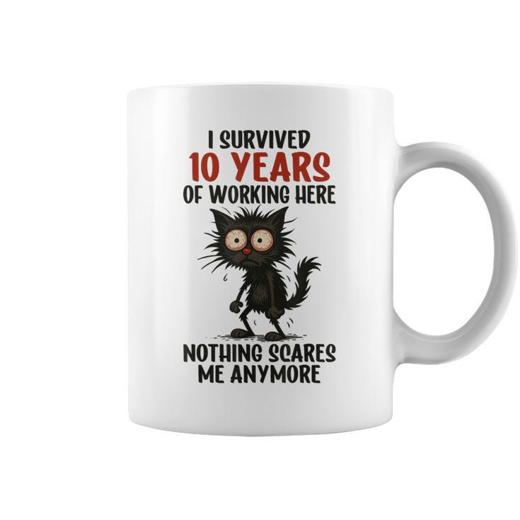 10 Años De Aniversario De Trabajoobreviví 10 Años De Trabajo Taza de café