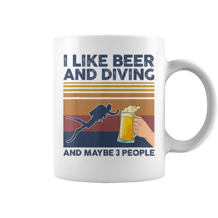 I Like Beer And Diving And Maybe 3 People 面白いギフト コーヒーマグ