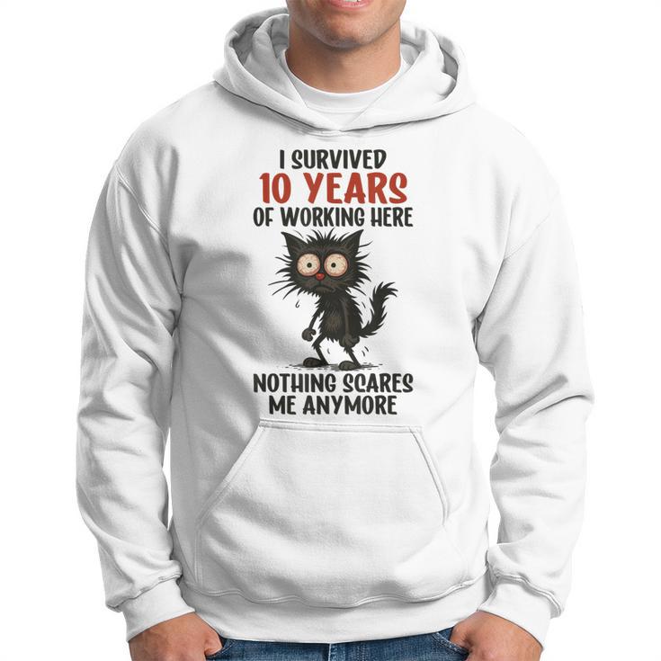 10 Años De Aniversario De Trabajoobreviví 10 Años De Trabajo Sudadera