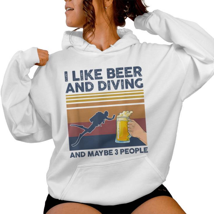 I Like Beer And Diving And Maybe 3 People 面白いギフト レディースパーカー