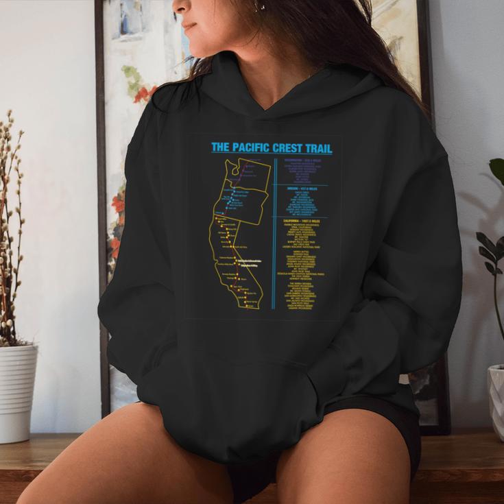 Pacific Crest Trail Thru ハイキングシャツギフト。男性にも女性にも。 レディースパーカー 彼女への贈り物