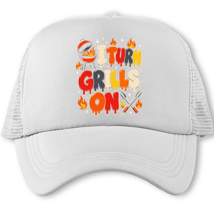 I Turn Grills On Grilling Dad BBQ Dad Humor Comfort Colors Crop Top Trucker Cap
