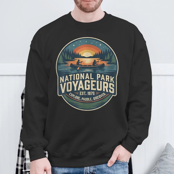 National Park Voyageurs Retro Sunset Canoe Paddling Badge Sweatshirt Gifts for Old Men