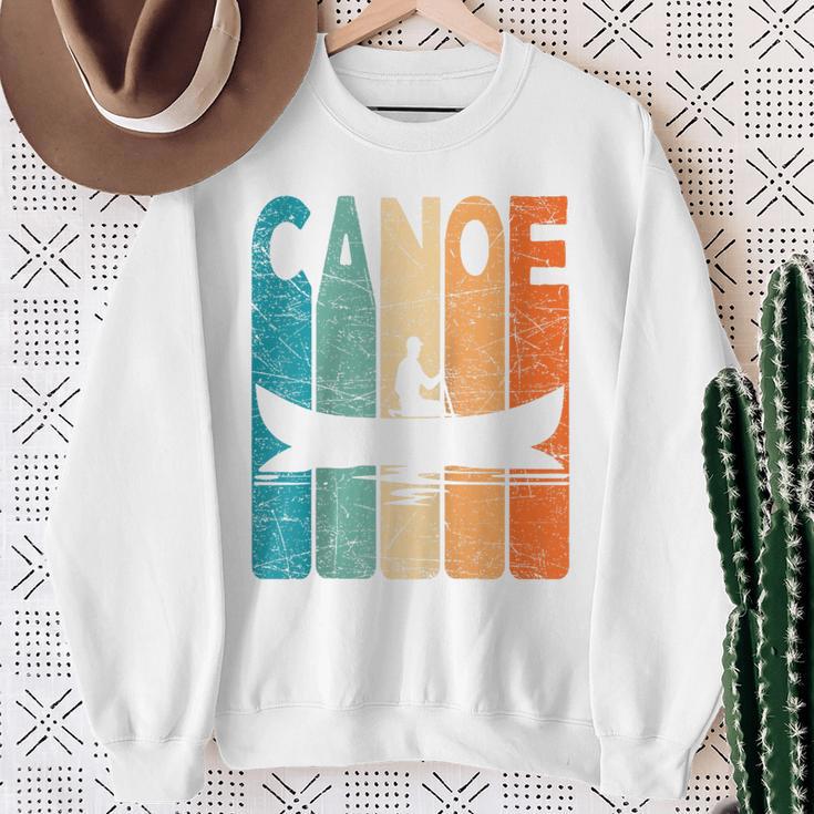 Canoe Vintage Canoeing Retro Canoe Paddling Raglan Baseball Tee Sweatshirt Gifts for Old Women