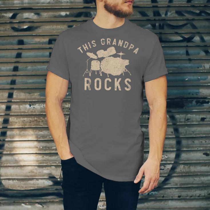 Dieser Opa Rockt Trommzeuger Drummer Musik Drum Kit Unisex Jersey T-Shirt
