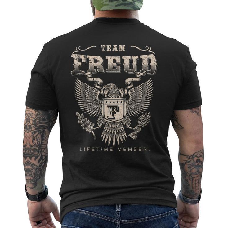 Membre Àie De L'équipe Freud Freud Name T-shirt imprimé au dos
