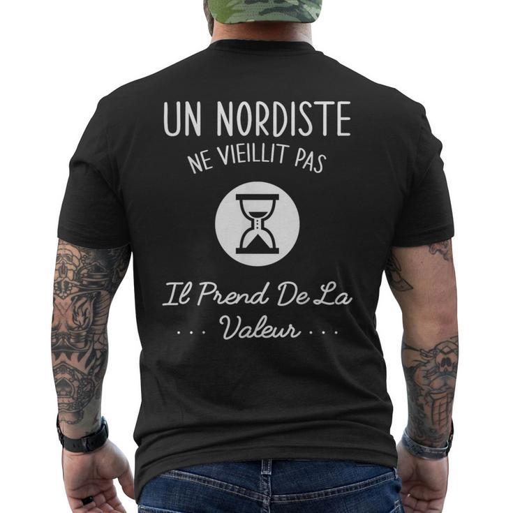 Un Nordiste Neieillit Pas Humour Cadeau Nord T-shirt imprimé au dos