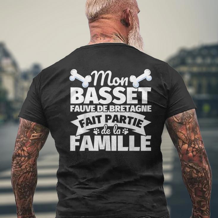 Basset Fauve De Bretagne Drôle Partie De La Famille T-shirt imprimé au dos Cadeaux pour les vieillards