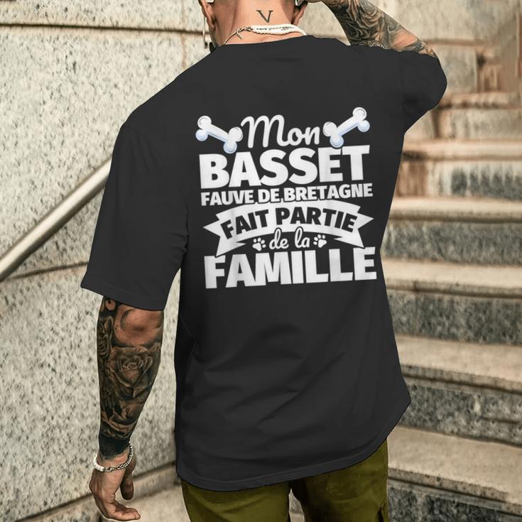 Basset Fauve De Bretagne Drôle Partie De La Famille T-shirt imprimé au dos Cadeaux pour lui