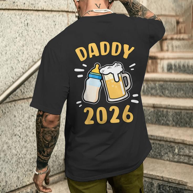 Daddy 2026 Nuovo Papà Annuncio Del Padre Giovane T-shirt da uomo con stampa posteriore Regalos para él
