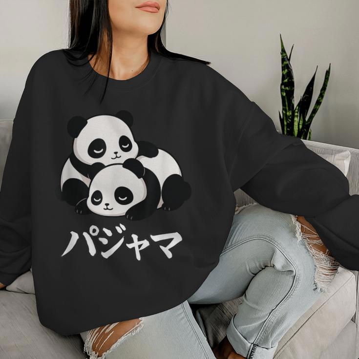 Cute Kawaii Pandas Pajama かわいいパンダのパジャマ レディーススウェットシャツ 彼女への贈り物