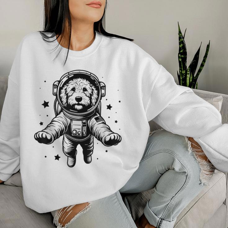 Dog Dad Mompace 宇宙飛行士ゴールデンドゥードル レディーススウェットシャツ 彼女への贈り物