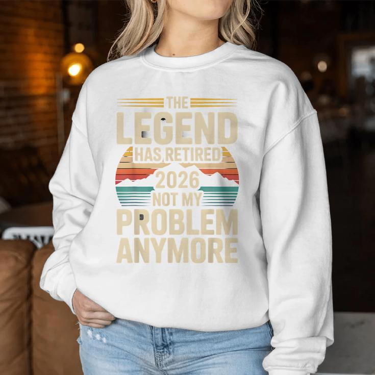 The Legend Has Retired 2026 面白い引用 レディーススウェットシャツ 面白い贈り物