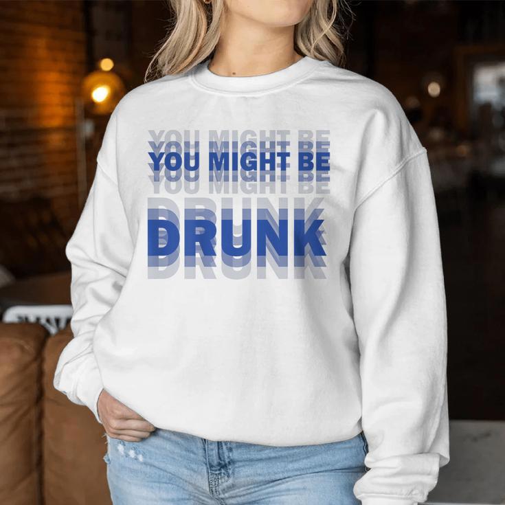 On Back You Might Be Drunk 面白い 飲酒 ユーモア レディーススウェットシャツ 面白い贈り物