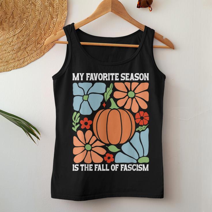 My Favoriteeason Is The Fall Of Fascismign Anti Fascism レディースタンクトップ 面白い贈り物
