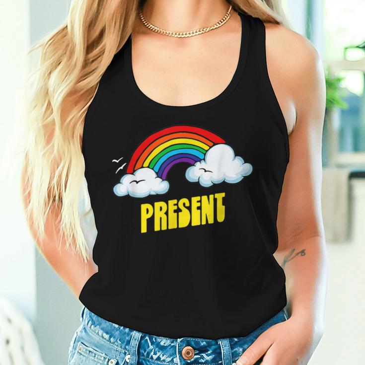 Present Cute arcastic Retrointage Rainbow レディースタンクトップ 彼女への贈り物