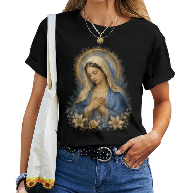 聖母マリアの祈りの肖像画 神聖な花の祈りのアート レディースTシャツ