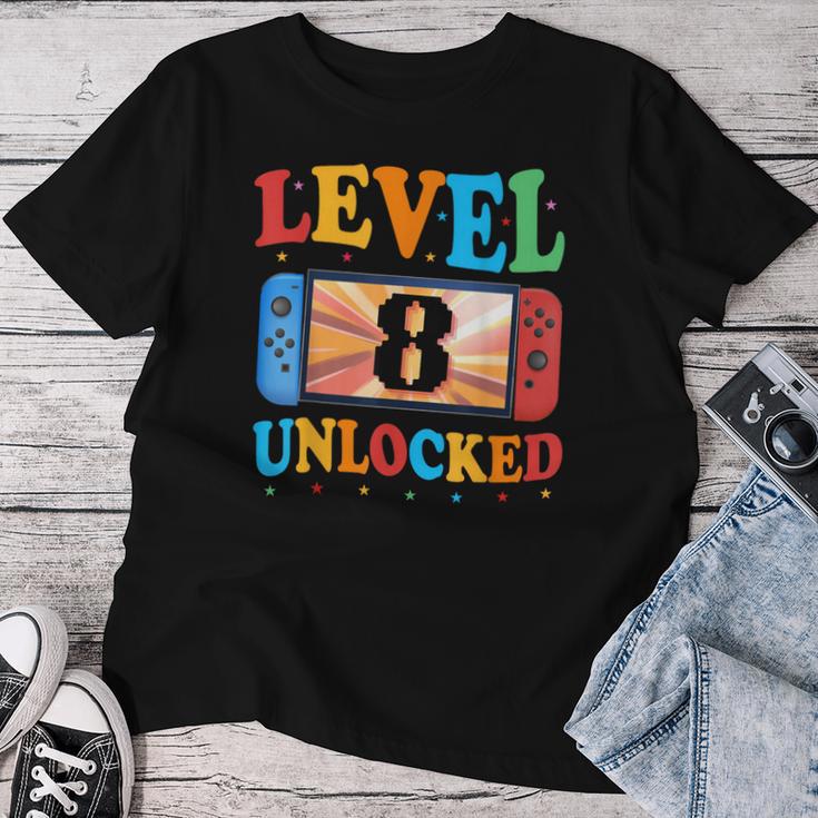 Awesome Level 8 Unlocked 8Th Birthday Boy Girlideo Gamer レディースTシャツ 面白い贈り物